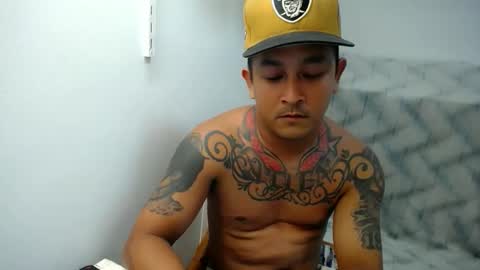 Snapshot of allen_69xx chatting on October 2025 06:54:02 PM allen online show from October 2025 06:54:02 PM