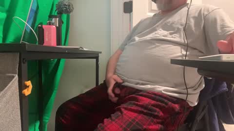 Allergictolove online show from February 2025 04:25:01 AM