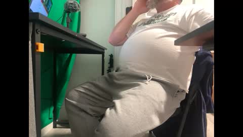 Allergictolove online show from March 2025 08:23:02 PM