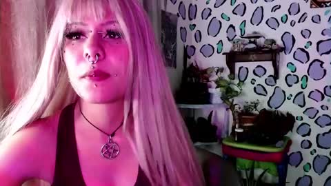 allice_rousse_ online show from September 2025 02:33:01 AM