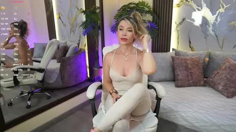 Allice  online show from October 2025 07:25:02 PM