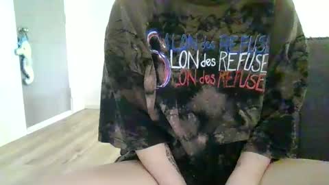 alliebearx online show from January 2025 06:27:02 PM