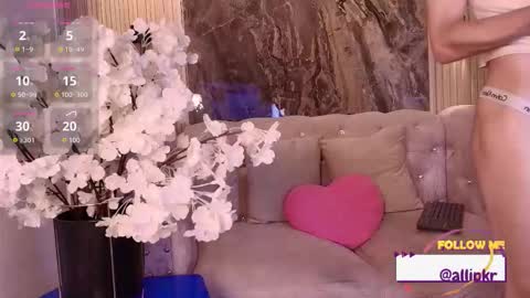 Snapshot of allison_parker1_ chatting on December 2025 11:58:02 AM allison_parker1_ online show from December 2025 11:58:02 AM