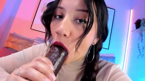 Aleja online show from December 2024 01:05:01 AM