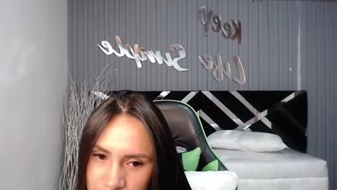 Allisson online show from December 2024 09:51:02 AM
