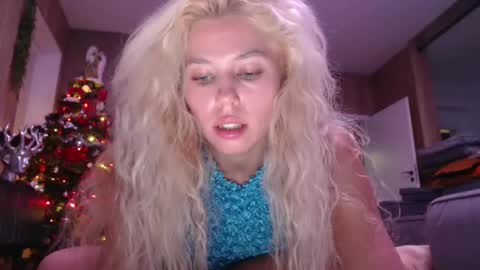 Snapshot of allissonhotbb chatting on December 2024 06:39:02 PM allissonhotbb online show from December 2024 06:39:02 PM