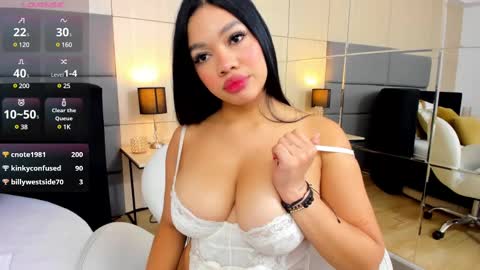 Allisson online show from December 2024 02:16:02 PM