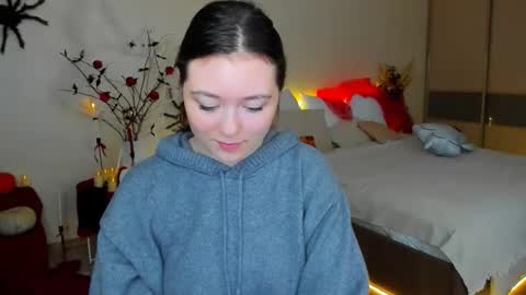 alluringeyess online show from October 2025 04:53:02 AM