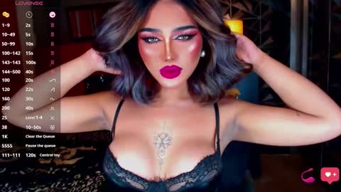 Snapshot of alluringnatalya chatting on December 2025 08:20:02 AM Natalya Fox online show from December 2025 08:20:02 AM