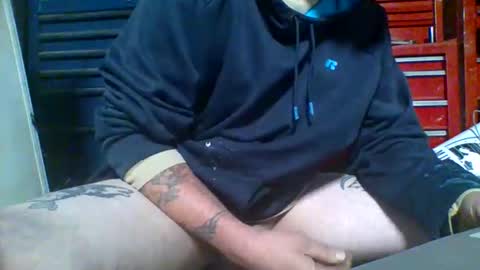 Snapshot of allwolf0323 chatting on October 2025 08:44:01 AM allwolf0323 online show from October 2025 08:44:01 AM