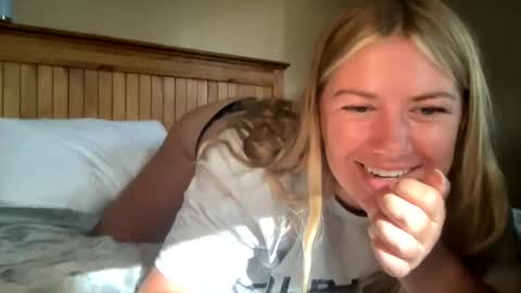 allyanalangel online show from September 2025 01:05:01 PM