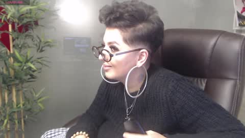         online show from December 2024 01:50:01 AM