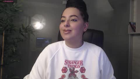         online show from October 2025 01:09:01 PM