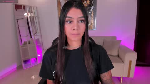 Snapshot of allyjensen chatting on October 2025 10:06:01 AM Alisson online show from October 2025 10:06:01 AM