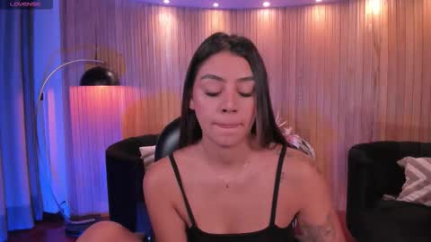 Snapshot of allyjensen chatting on November 2025 10:15:01 AM Alisson online show from November 2025 10:15:01 AM