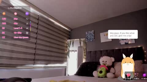 Snapshot of allysonsweett chatting on November 2025 04:18:01 PM ANNA online show from November 2025 04:18:01 PM