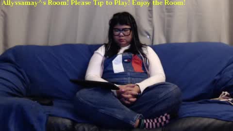 Allyssamay online show from December 2024 06:33:02 AM