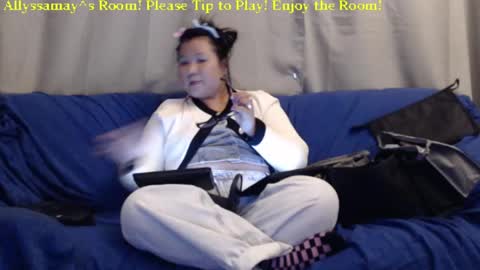 Allyssamay online show from December 2024 06:10:01 AM