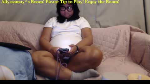 Allyssamay online show from November 2025 03:18:02 AM