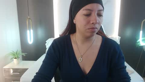 ALMA FENIX  online show from December 2024 12:13:01 PM