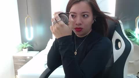 ALMA FENIX  online show from December 2024 12:23:02 PM