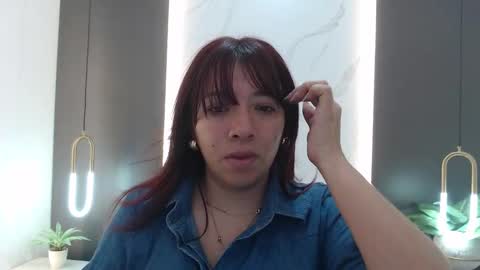 ALMA FENIX  online show from January 2025 12:16:01 PM