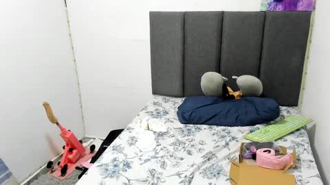 Snapshot of almaa__ chatting on February 2025 11:10:02 PM Alma online show from February 2025 11:10:02 PM