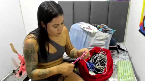 Snapshot of almaa__ chatting on February 2025 08:49:02 PM Alma online show from February 2025 08:49:02 PM