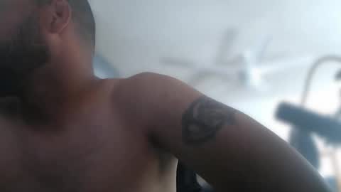 Snapshot of aloha_king chatting on October 2025 08:15:02 PM simplyfaded online show from October 2025 08:15:02 PM