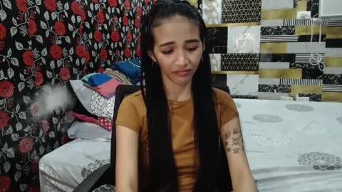 Snapshot of alondra_aleng_ereng chatting on January 2025 08:16:01 PM Alondra  online show from January 2025 08:16:01 PM