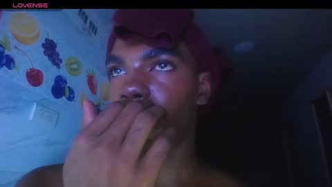 Snapshot of alondra_bigcockxxx chatting on October 2025 06:48:01 AM alondra online show from October 2025 06:48:01 AM