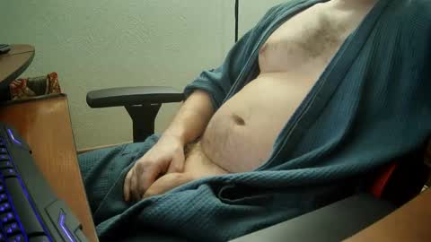 Snapshot of alonzomanly chatting on January 2025 05:09:01 AM alonzomanly online show from January 2025 05:09:01 AM