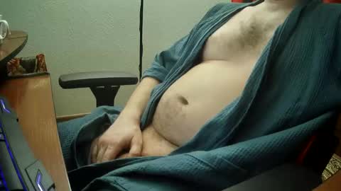 Snapshot of alonzomanly chatting on January 2025 02:35:01 AM alonzomanly online show from January 2025 02:35:01 AM