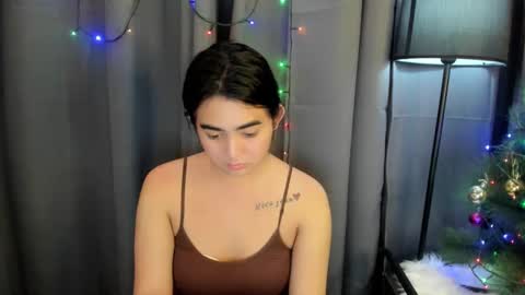 alovelydollnica online show from December 2024 12:38:01 AM