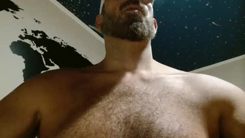 Snapshot of alph4beto chatting on October 2025 12:02:01 AM ALPH4BETO online show from October 2025 12:02:01 AM