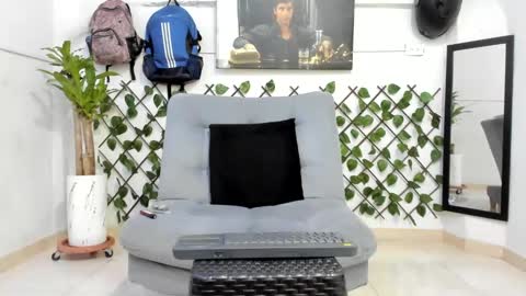 Snapshot of alpha_pprs chatting on December 2024 04:25:01 AM Alpha pprs online show from December 2024 04:25:01 AM