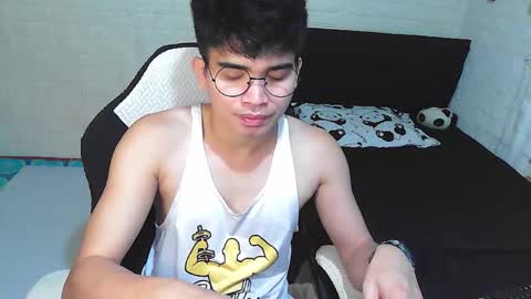 Angelo online show from October 2025 03:24:02 PM