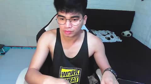 Angelo online show from October 2025 03:29:02 AM