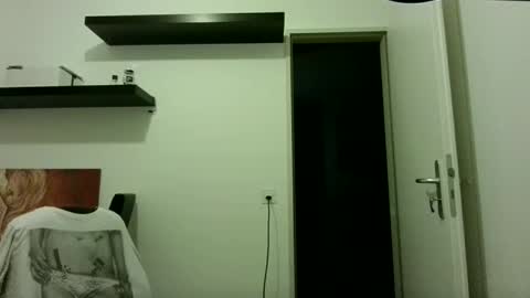 alphah_hunk online show from September 2025 06:44:01 PM