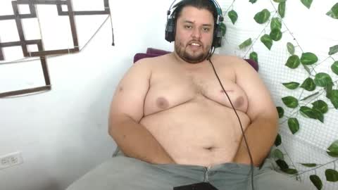 Snapshot of altairstudiosboy chatting on October 2025 03:09:01 PM Jhosep online show from October 2025 03:09:01 PM