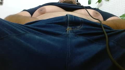 Snapshot of altairstudiosboy chatting on October 2025 03:46:02 PM Jhosep online show from October 2025 03:46:02 PM