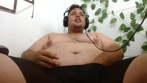 Snapshot of altairstudiosboy chatting on November 2025 12:03:01 PM Jhosep online show from November 2025 12:03:01 PM