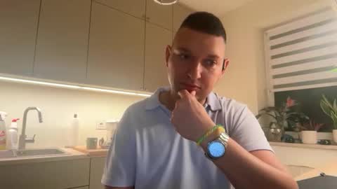 Snapshot of alterego080225 chatting on November 2025 08:07:01 PM Mr Alterego online show from November 2025 08:07:01 PM