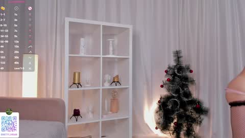 Betty online show from December 2024 11:17:02 PM