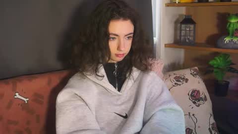 alvanalbach online show from October 2025 09:40:02 AM