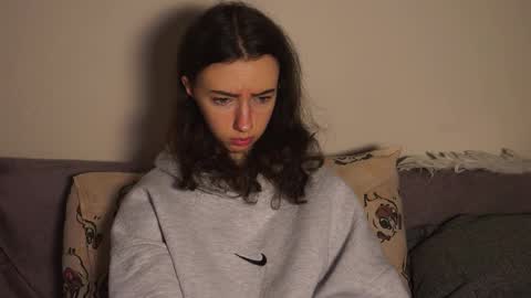 alvanalbach online show from November 2025 08:26:02 AM