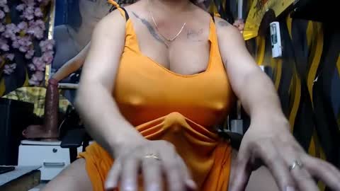 SARAHEYHEYHUGECOCK online show from December 2024 12:42:02 AM