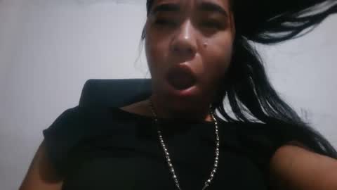 analia online show from October 2025 04:33:01 AM