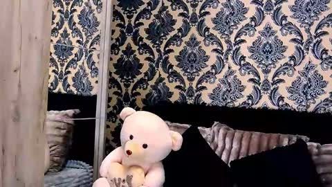 aly online show from December 2024 08:38:02 AM