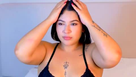 ALY CUPER online show from September 2025 03:17:01 AM